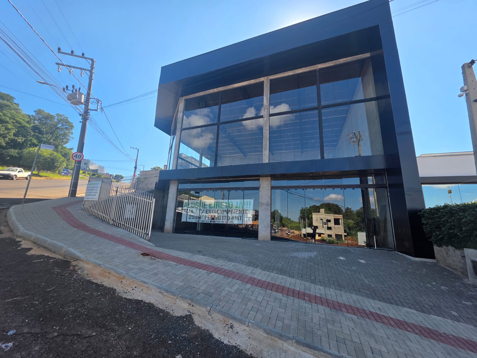 Foto 3 - Sala Comercial Vila Real